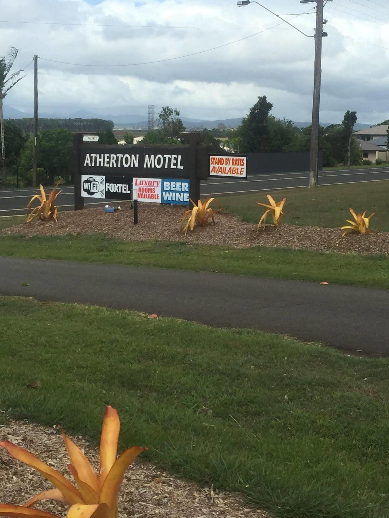 Atherton Motel Esterno foto